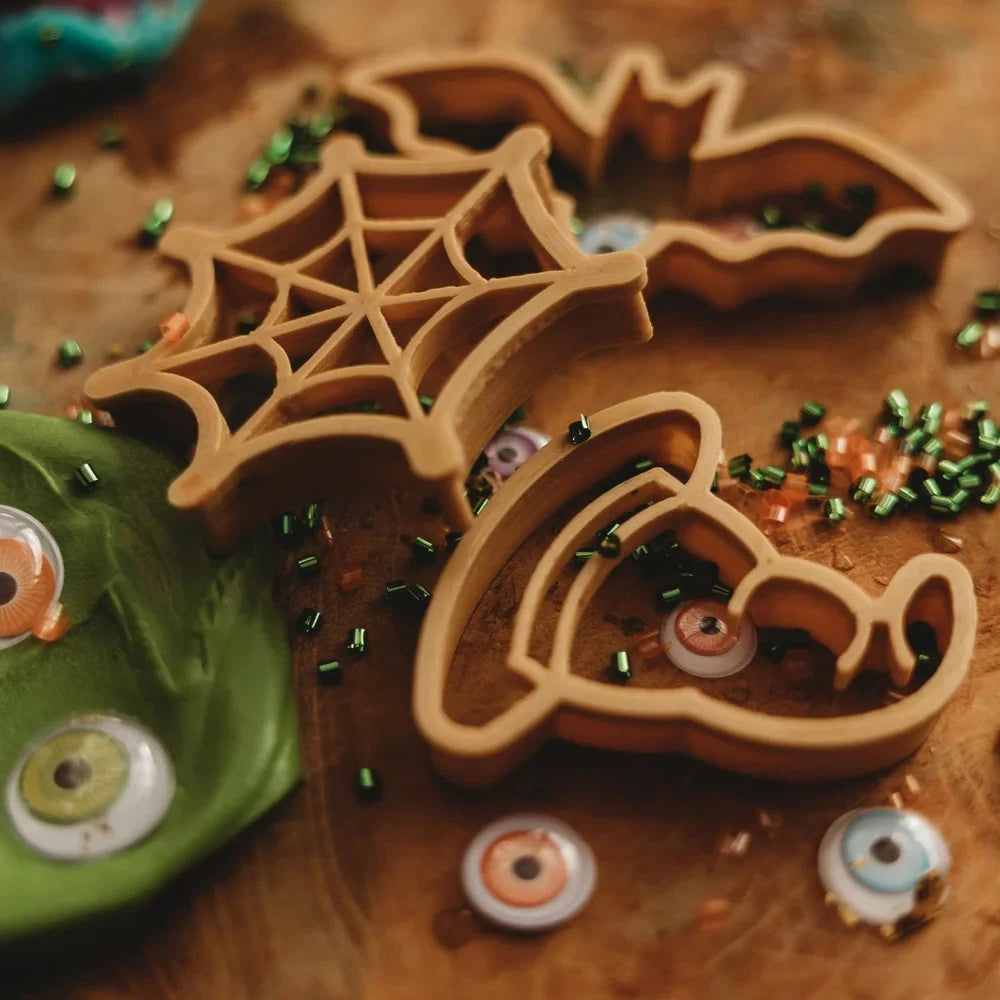 Halloween DIY Sensory Play Kit